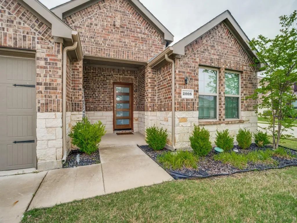 2008 Chisos Court, Princeton