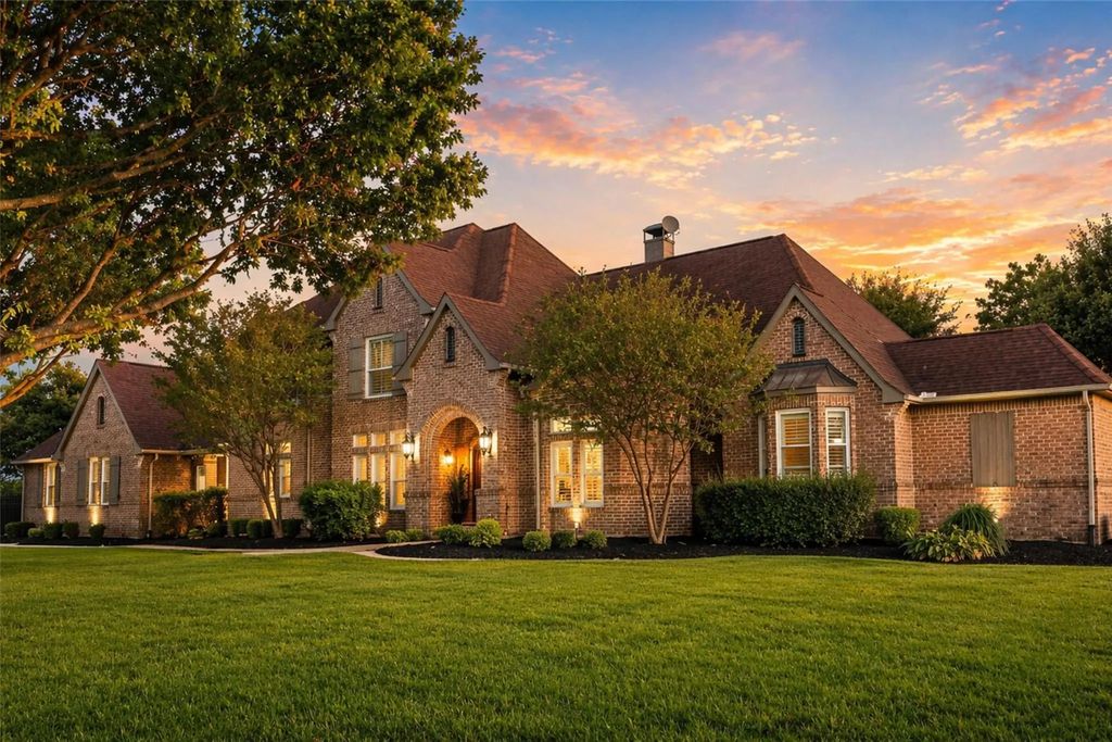 12376 Saddle Club Drive, Forney