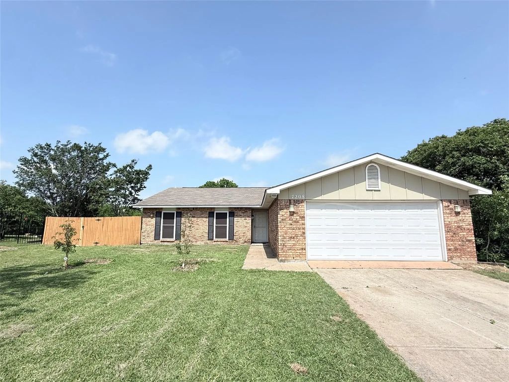7208 Garrett Place, The Colony