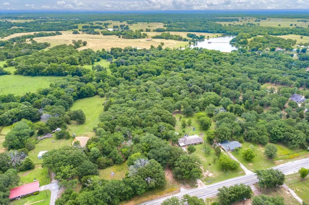 3197 State Highway 110, Grand Saline