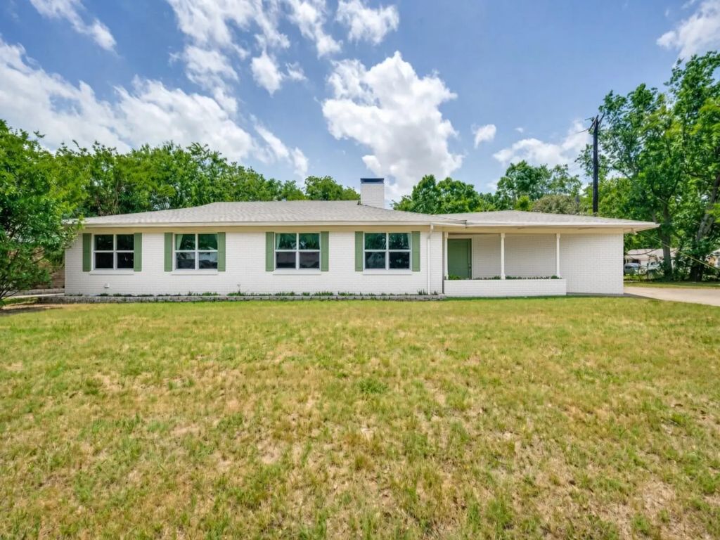 1825 Emery Street, Denton