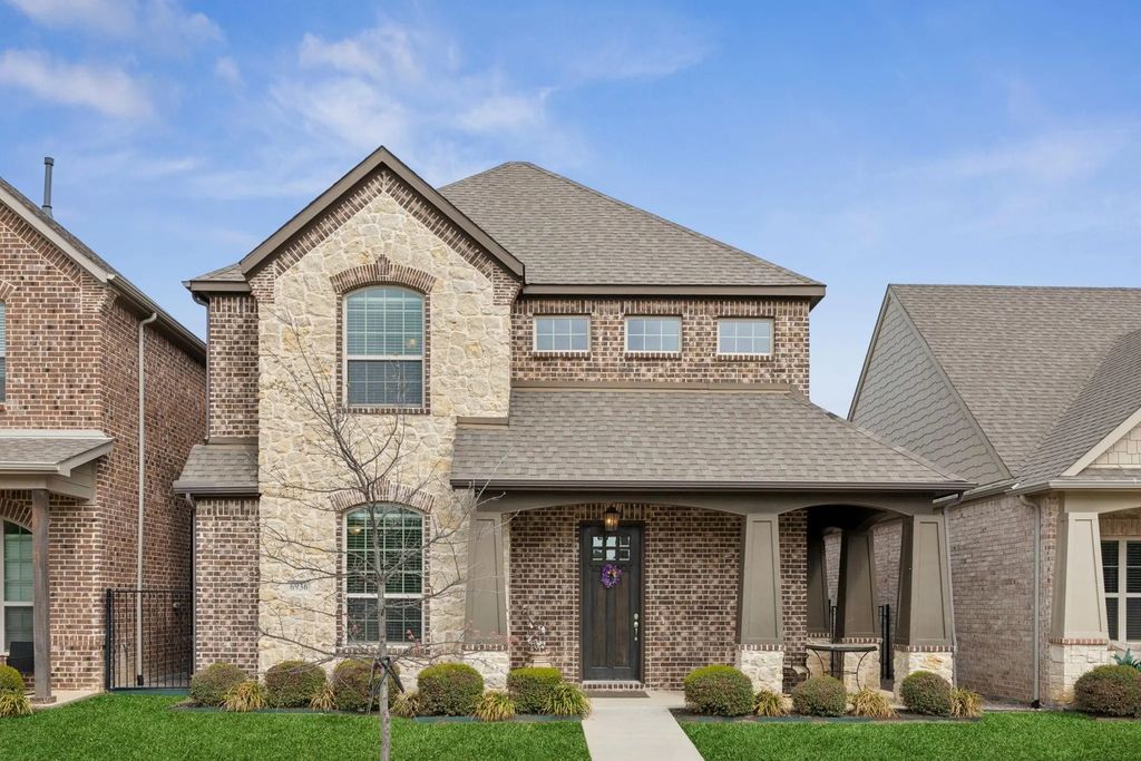 6936 Fairfield Lane, North Richland Hills