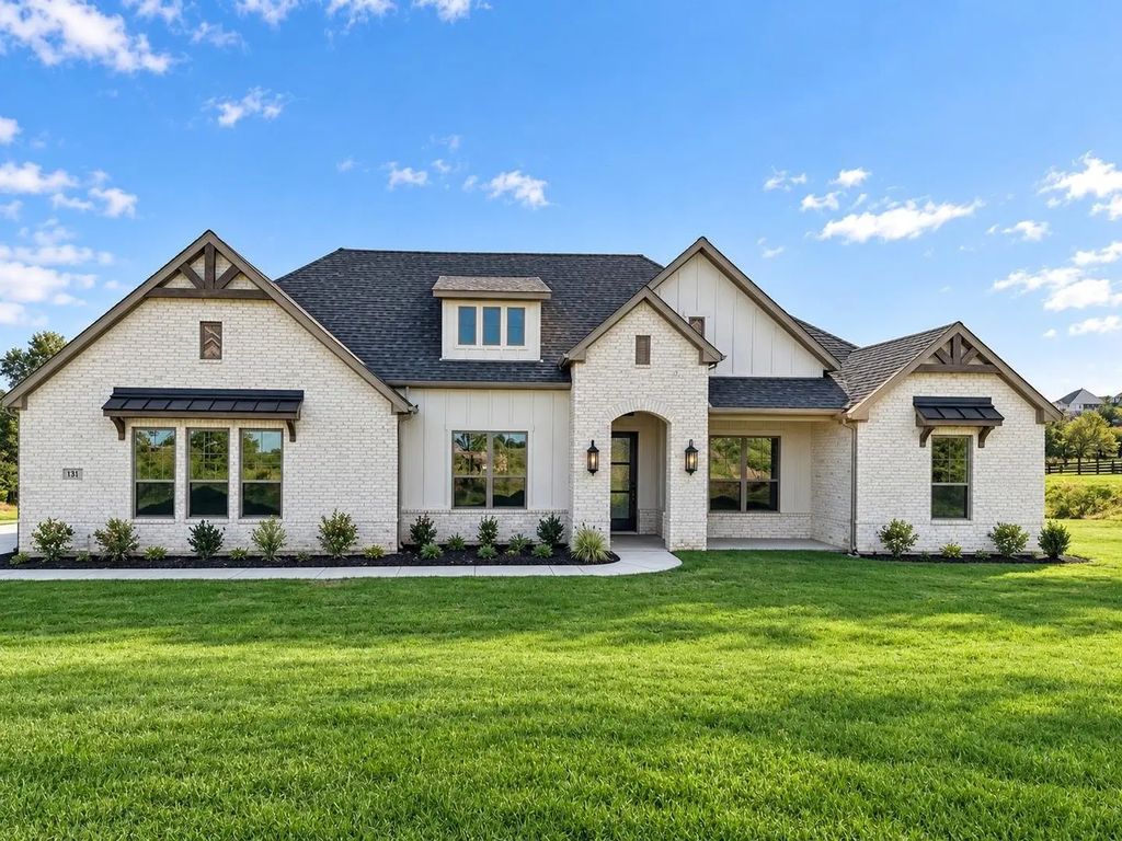 131 Oak Meadow Lane, Weatherford