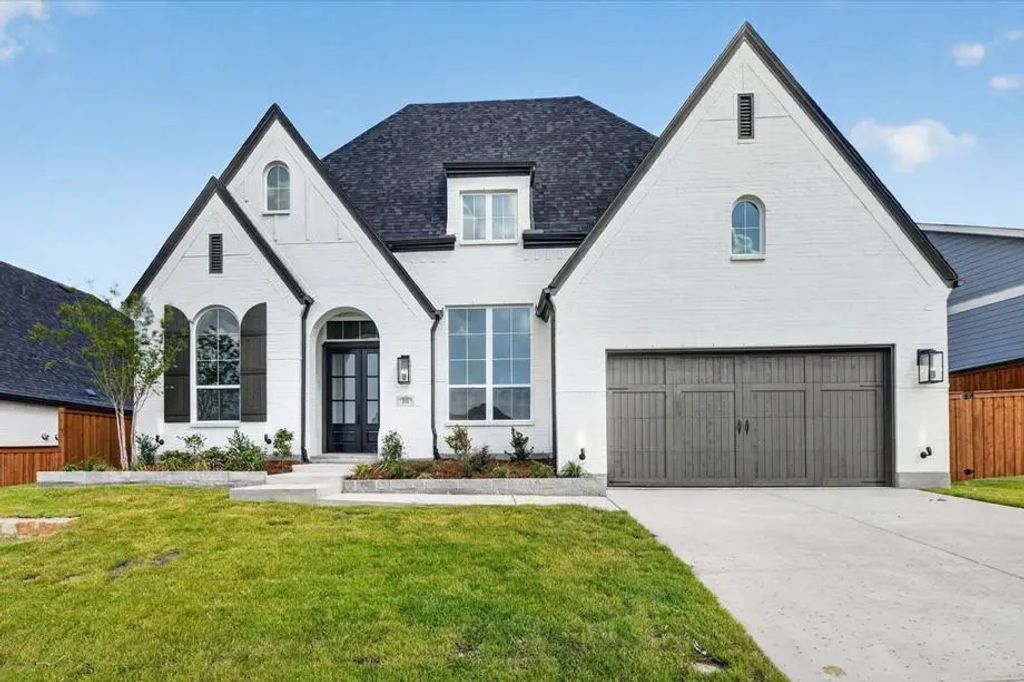 2533 Domingo Drive, Aledo