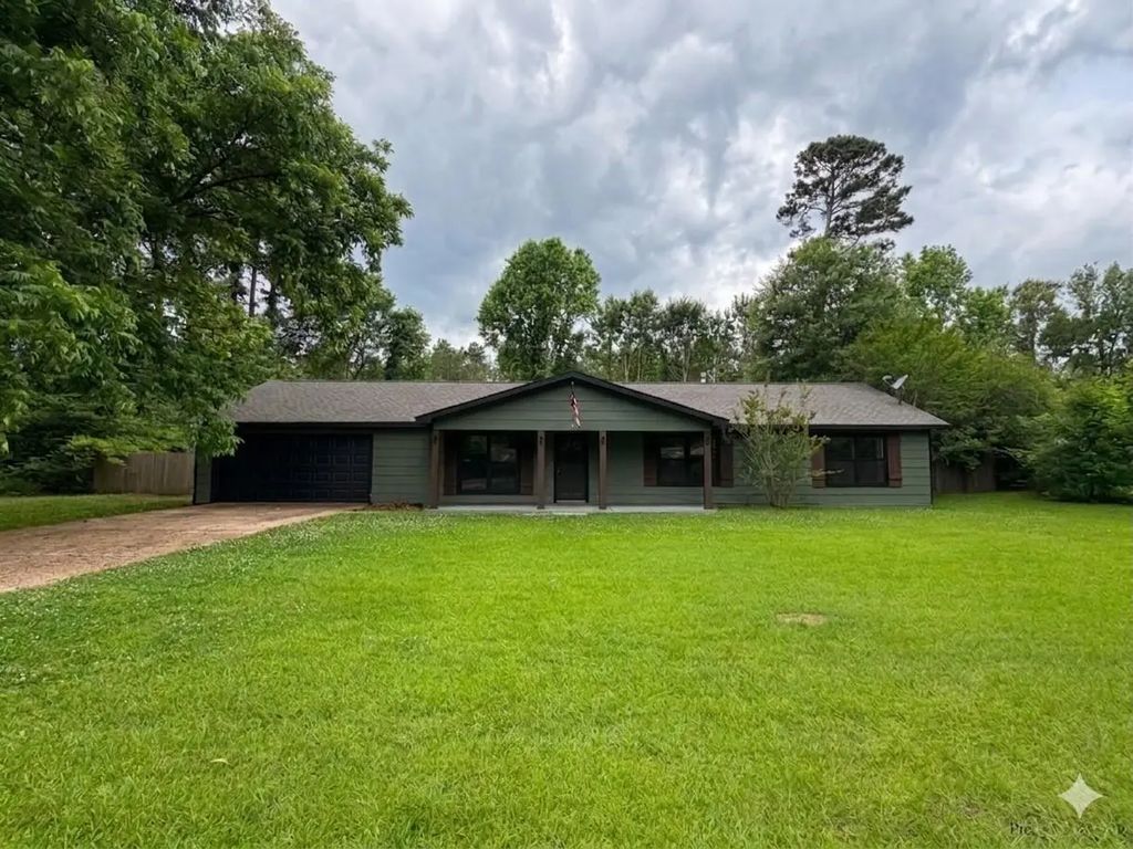 8942 Dakota Huse Lane, Greenwood