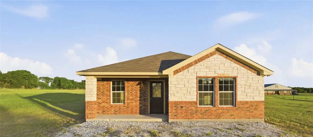 330 Fm 3147, Itasca
