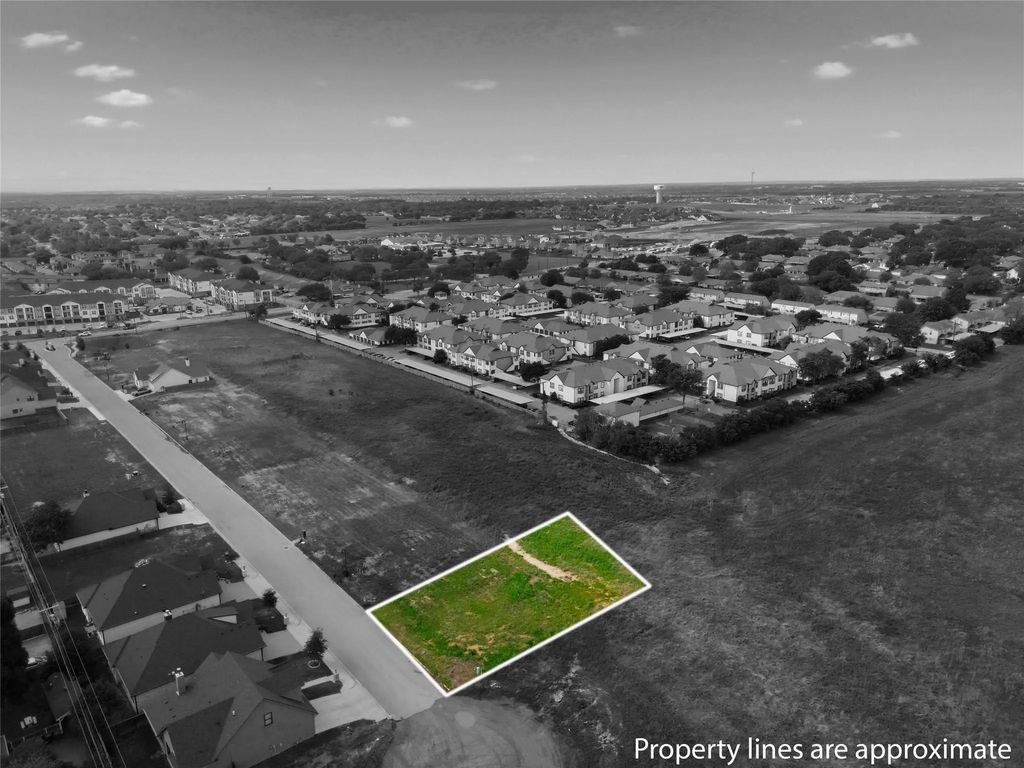1608 Tranquility Trail, Waco