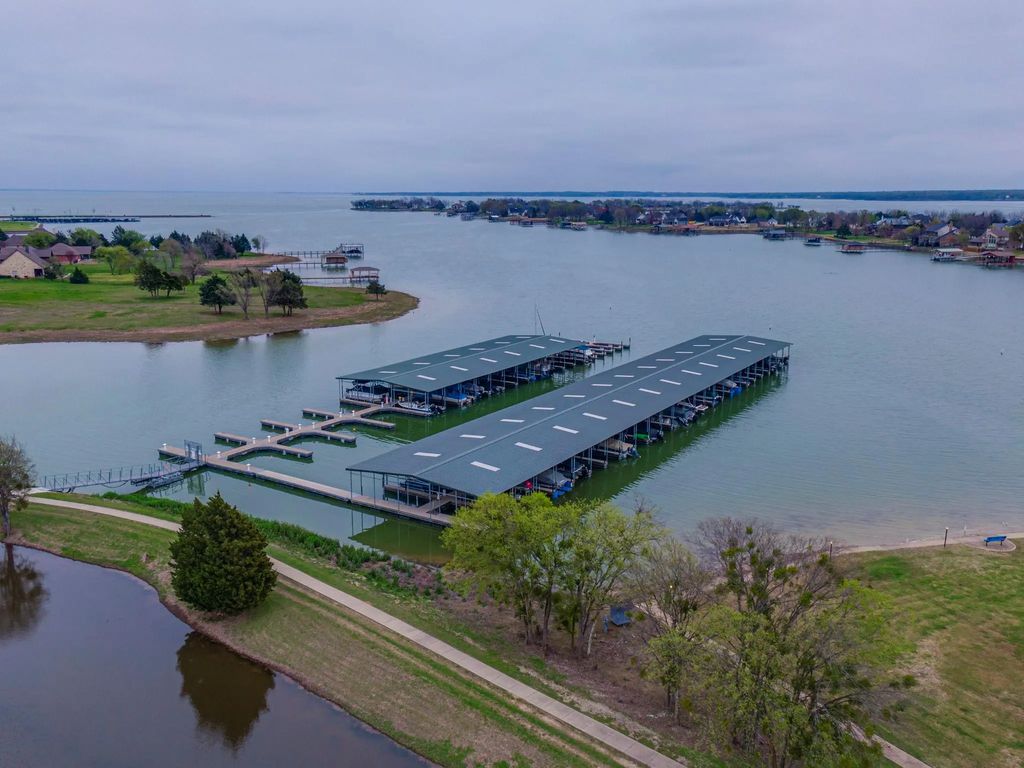 Lot 109 Waters Edge Drive, Corsicana