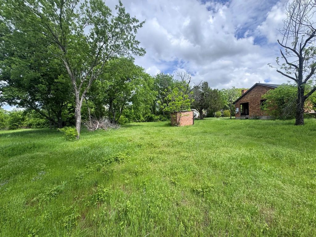 1210 W Old Chico Road, Decatur