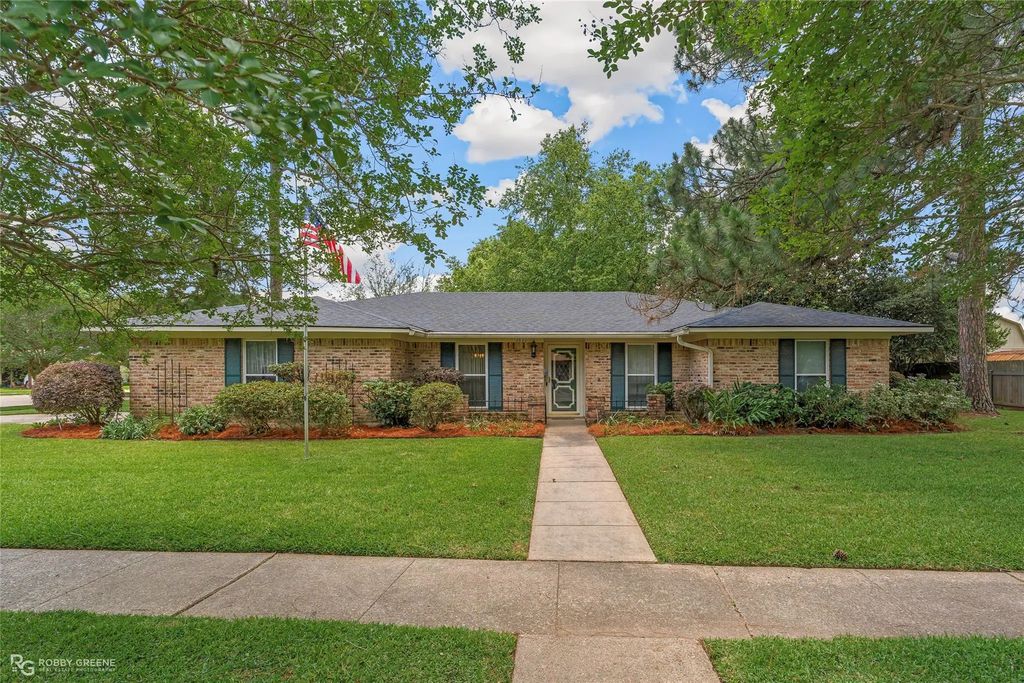 1810 Pluto Drive, Bossier City