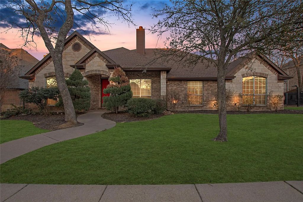 12416 Water Oak Drive, Fort Worth