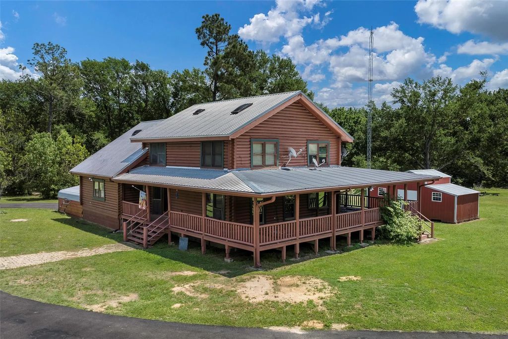 1003 Vz County Road 3211, Wills Point