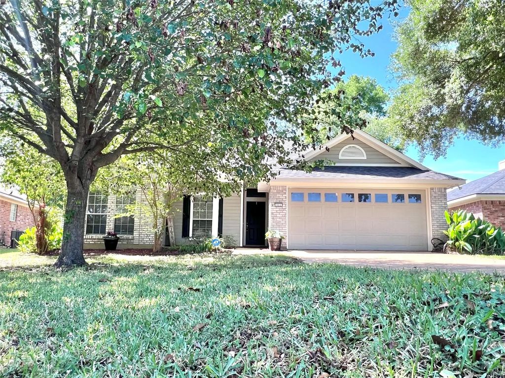 311 S Parkridge Drive, Benton