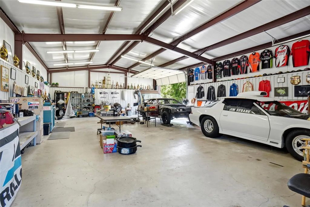 8983 W Odneal Road, Krum