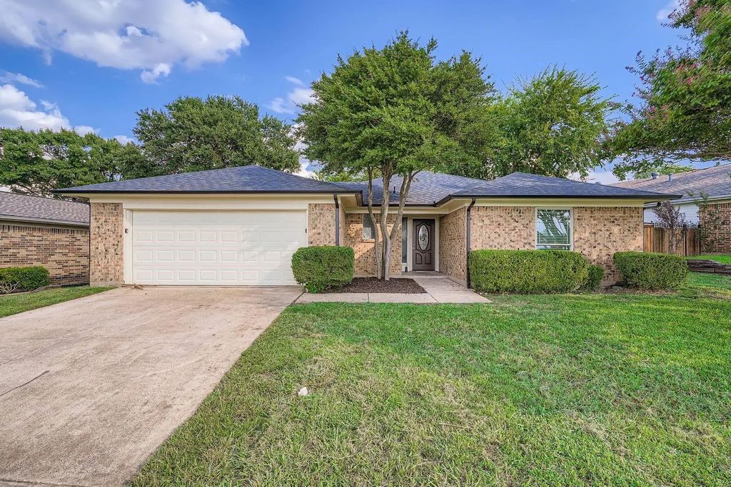 3809 Misty Meadow Drive, Fort Worth