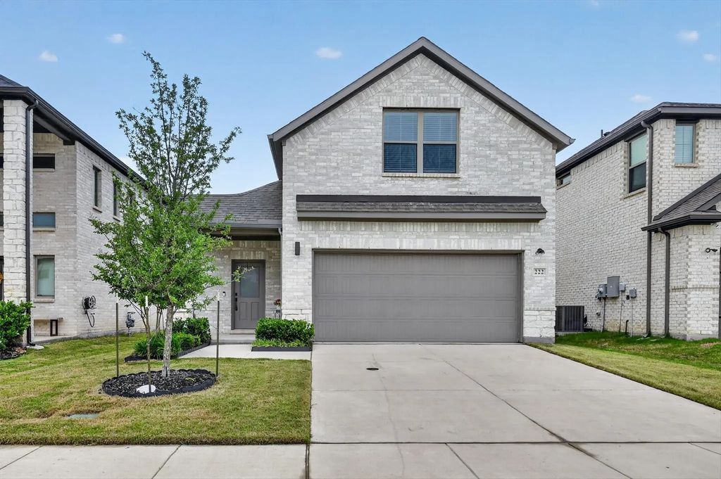 222 Goosewood Drive, Princeton
