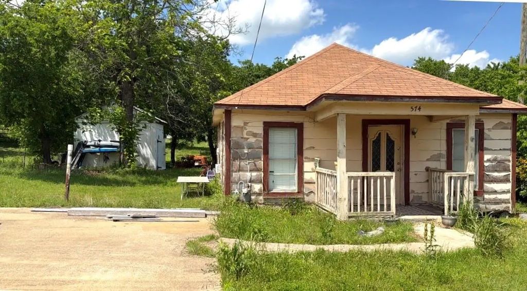 574 E Marshall Street, Van Alstyne