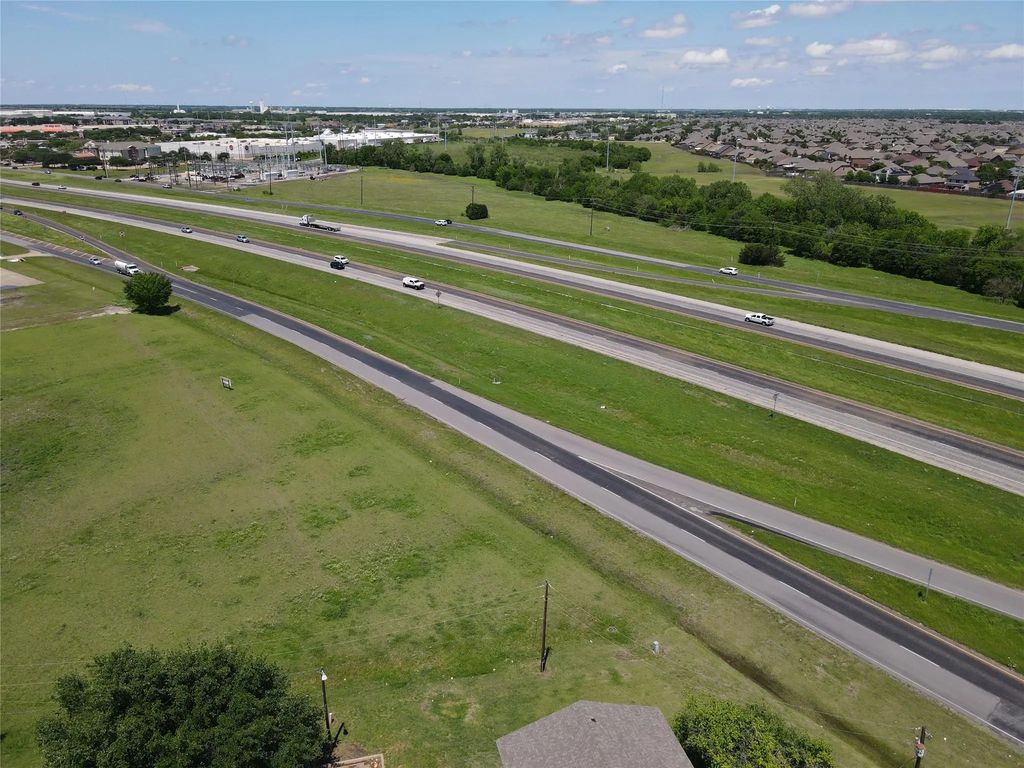 601 W Us- 287 Bypass, Waxahachie