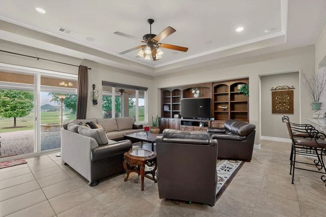 9524 Crestview Drive, Denton