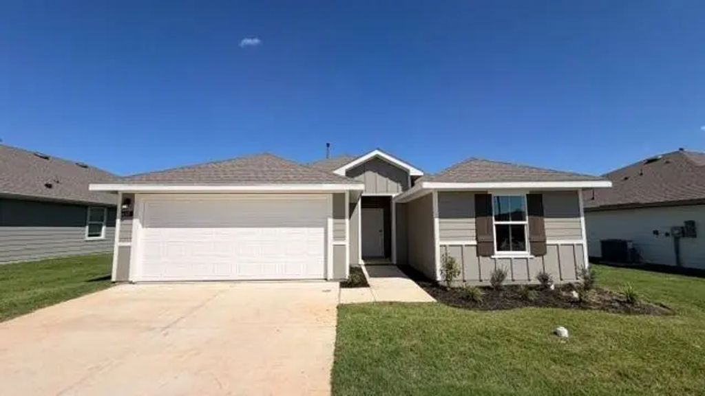 185 Mlm Parkway, Bridgeport