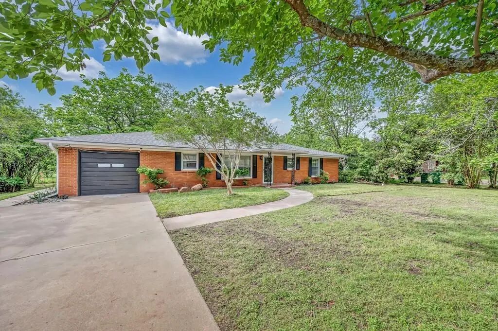 311 E Newland, Robinson