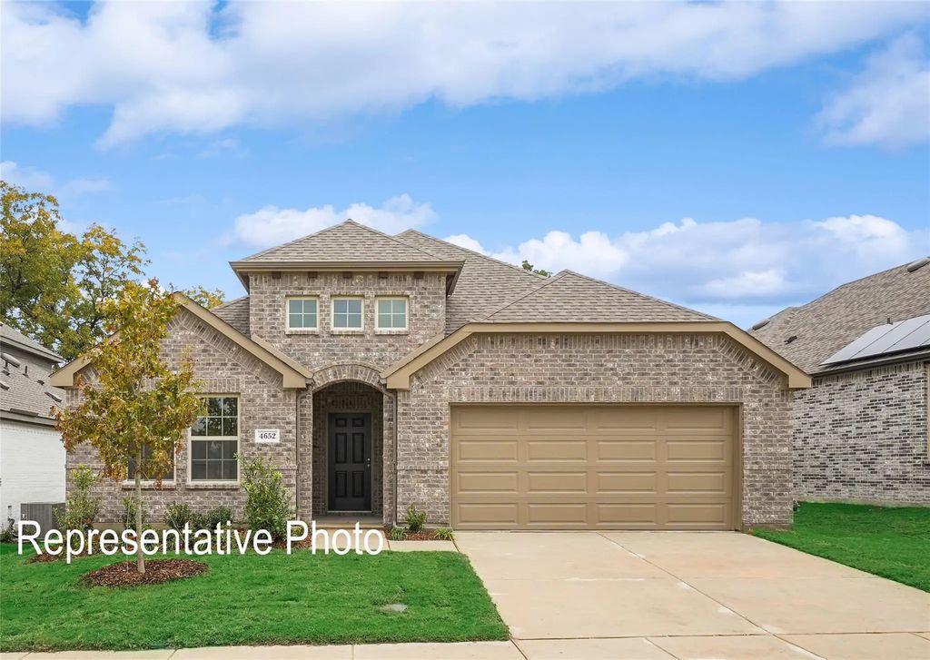 1579 Gentle Night Drive, Forney