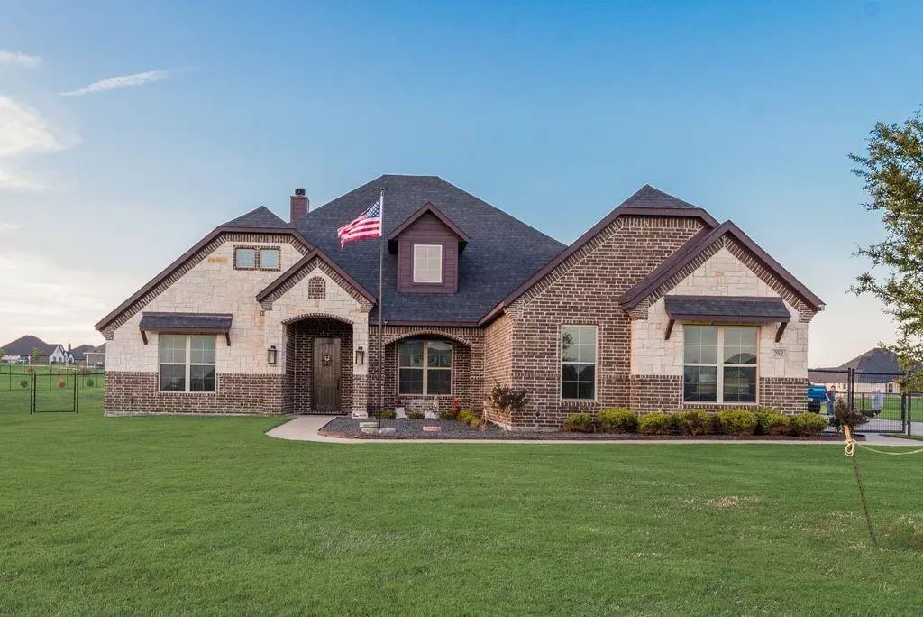252 Agua Linda Drive, Godley