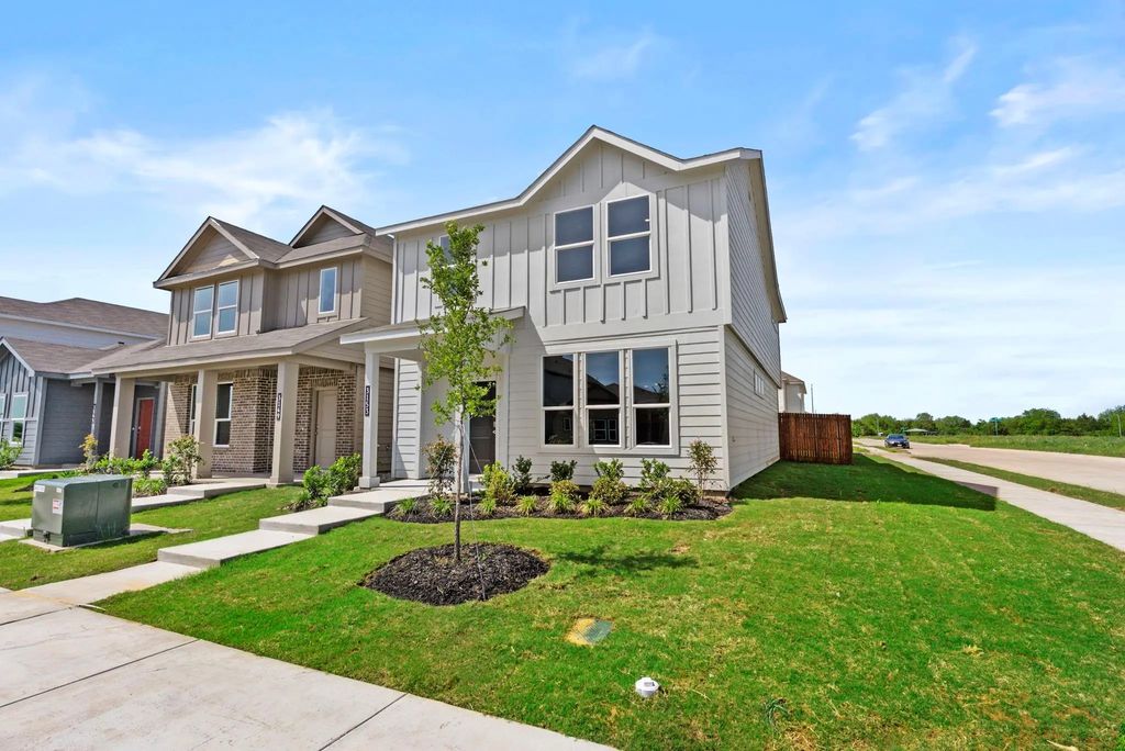 3153 Maple Orchard Lane, Fort Worth