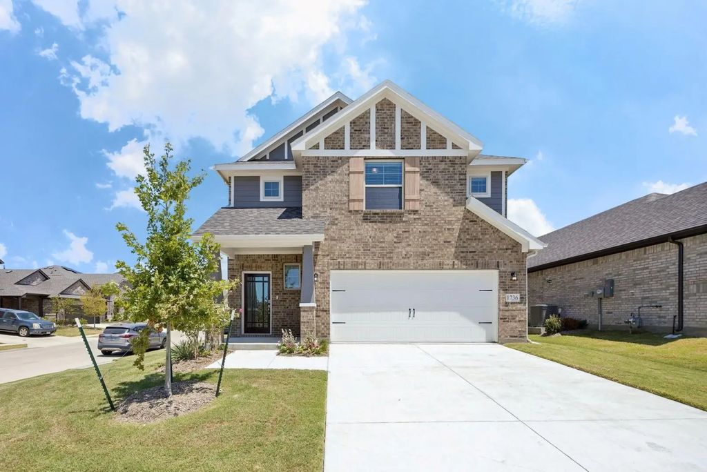 1736 Coachman Drive, Forney