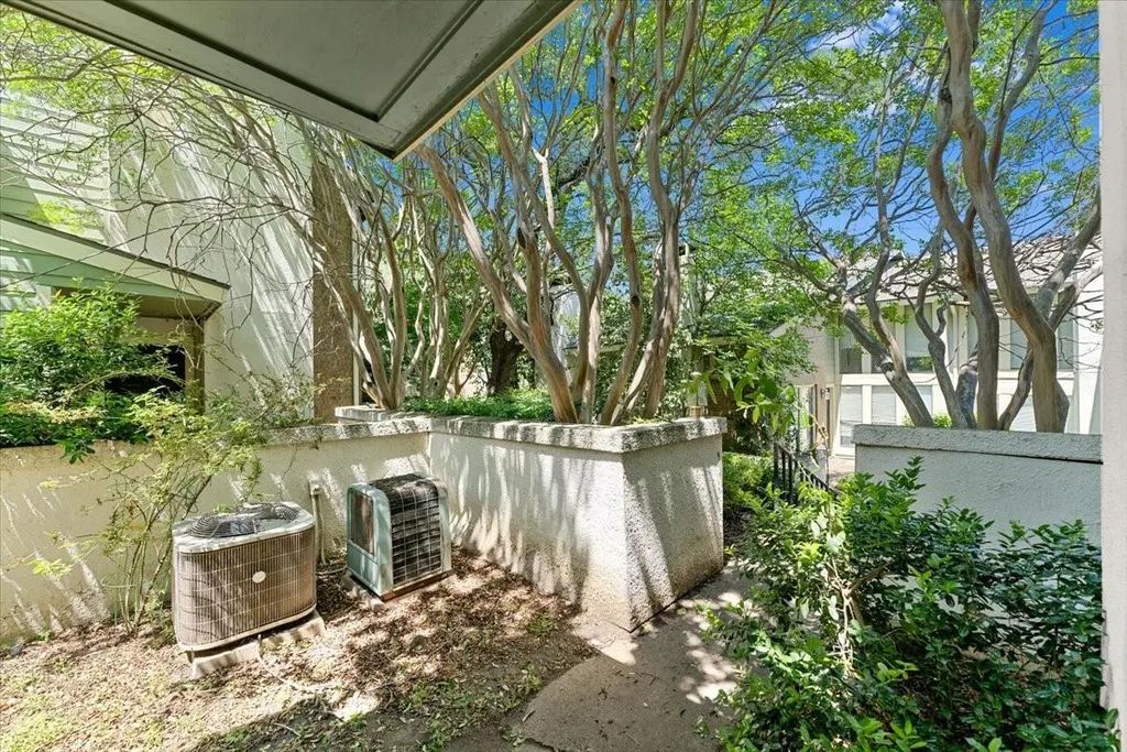 9621 Walnut Street 6106, Dallas
