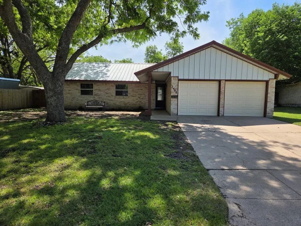 7408 Overhill Road, Fort Worth