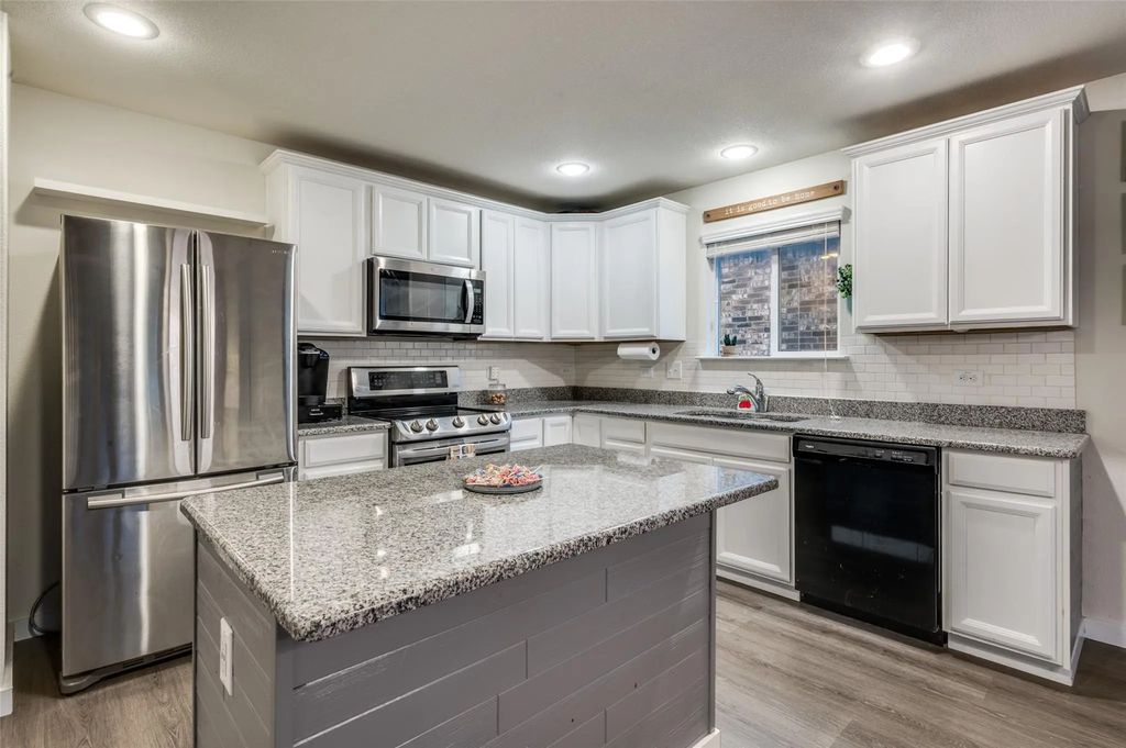 1720 Trace Drive, Aubrey