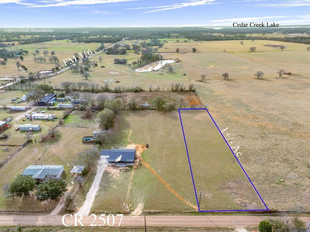 17555 County Road 2507, Eustace