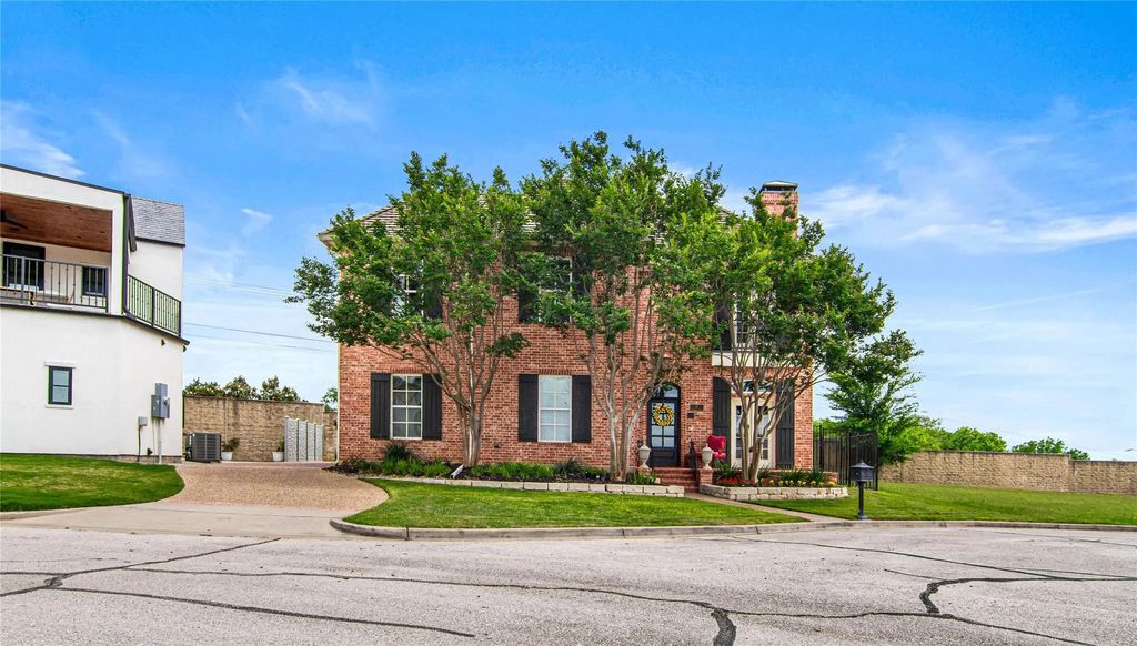 40 Enclave Court, Waco