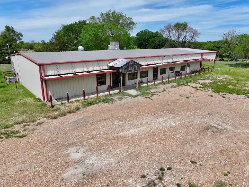 100 E Highway 31 Highway, Dawson