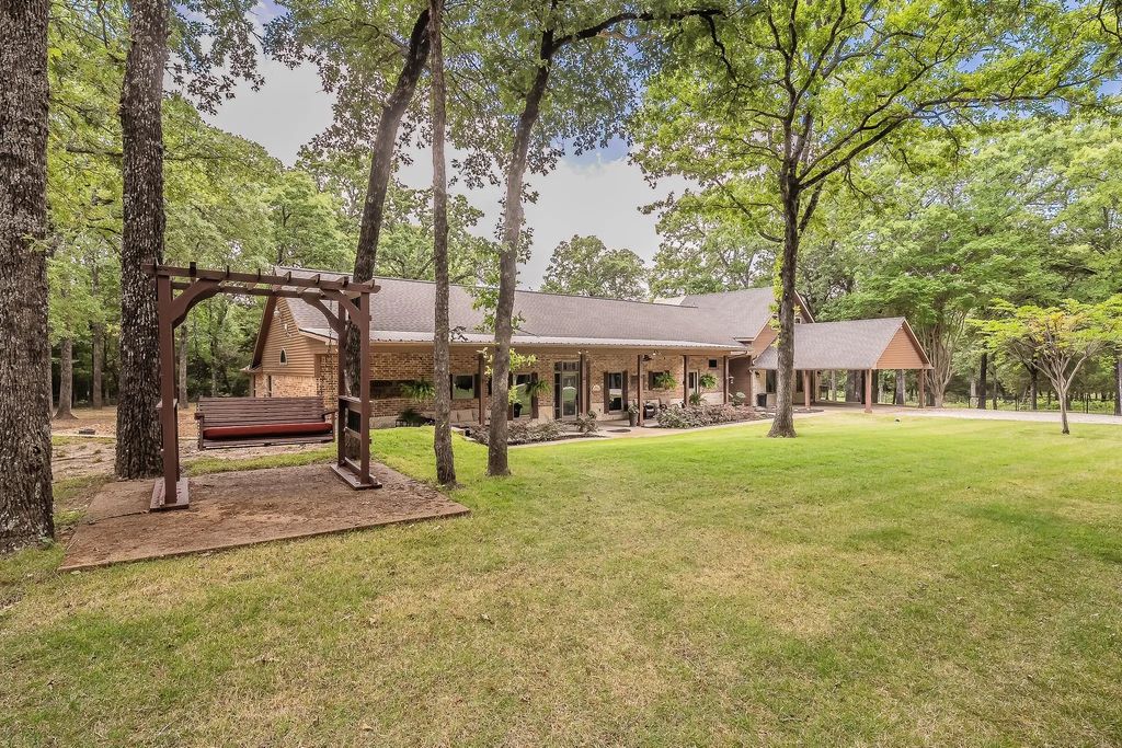 10248 N Poetry Lane, Poetry