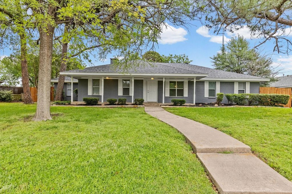 6307 Villa Fontana Street, Greenville