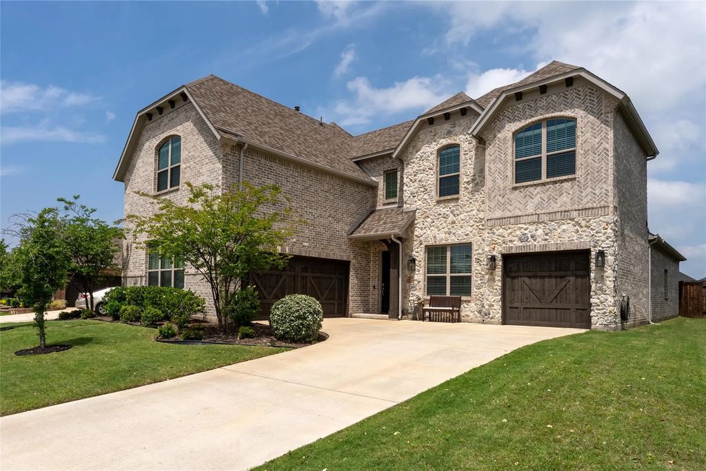 1002 Amber Knoll Drive, Rockwall