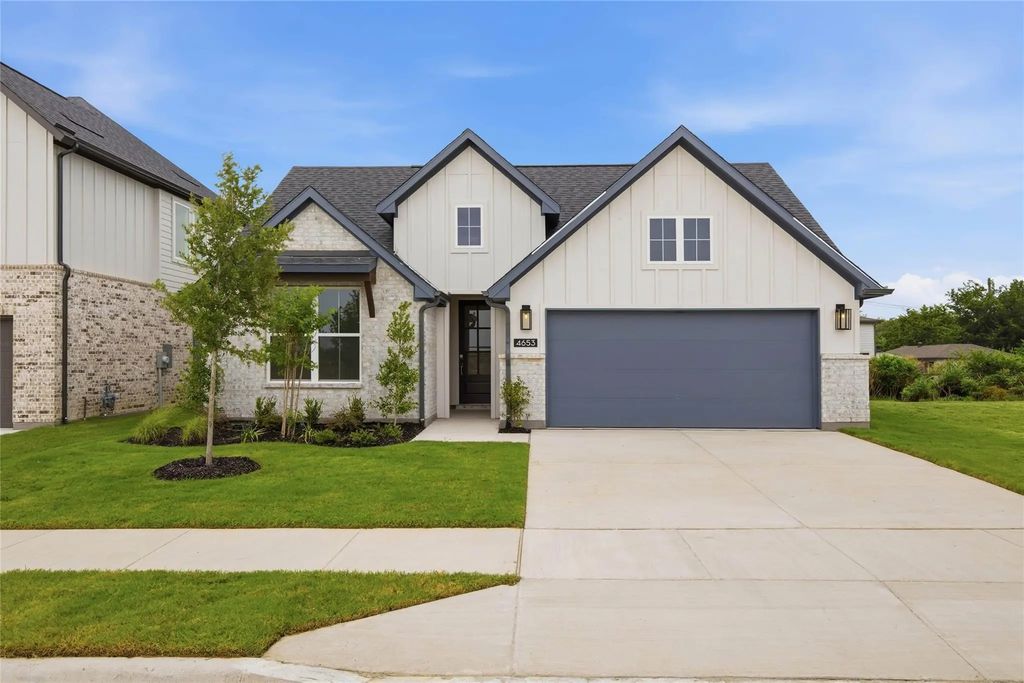 4653 Commack Drive, Fort Worth