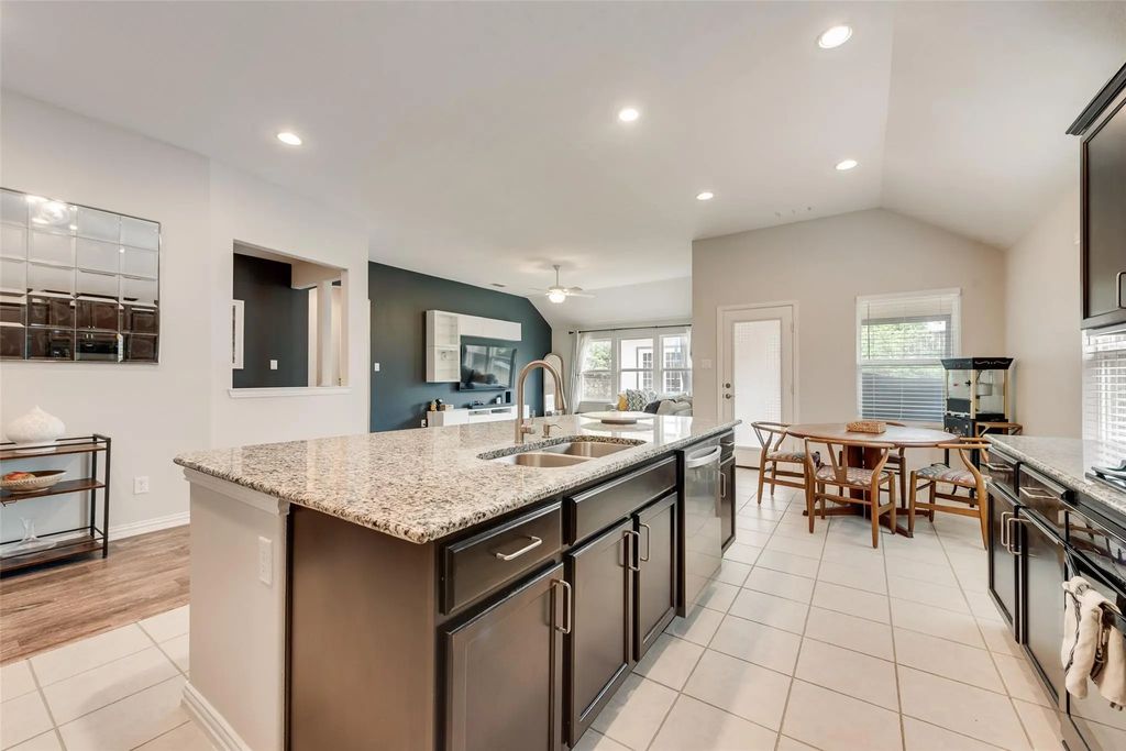 1432 Westview Lane, Northlake