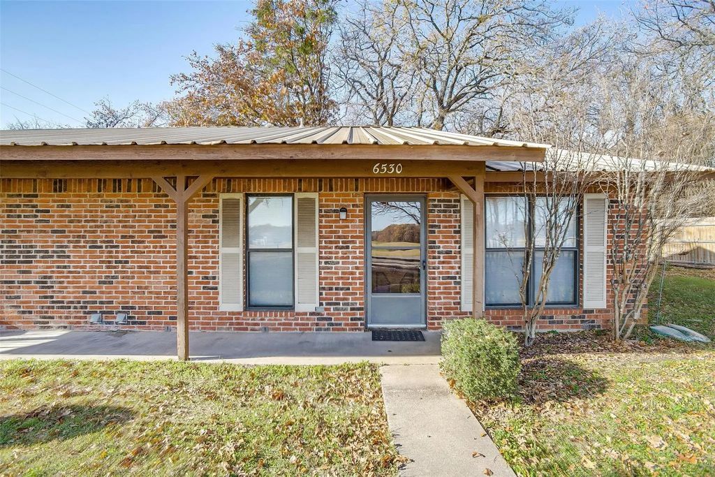 6530 Fall Creek Highway, Granbury