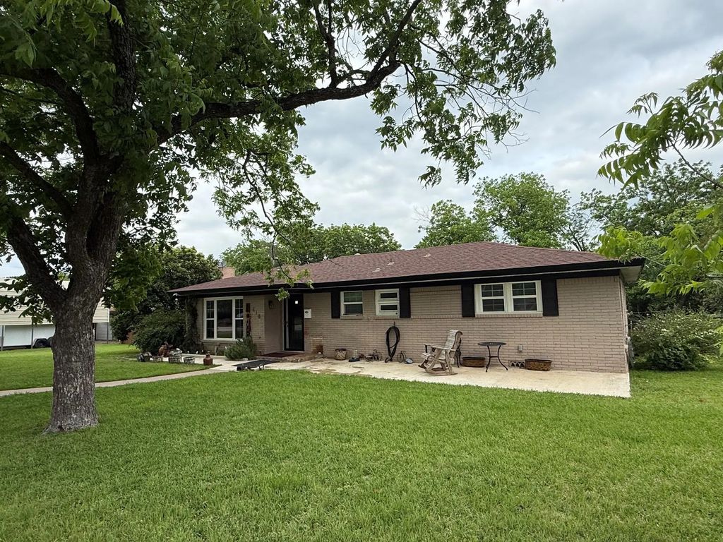 510 S Avenue O, Clifton