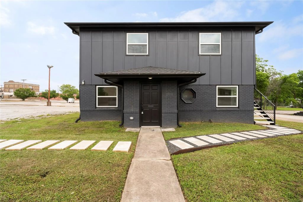 2815 Wesley Street, Greenville