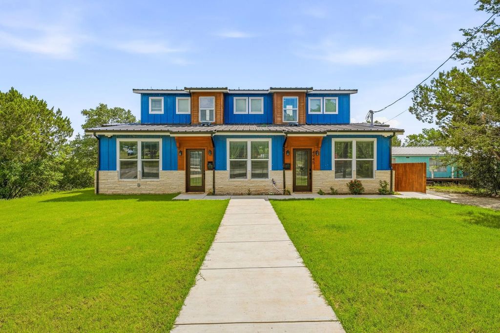 4945 Peachtree Circle, Granbury