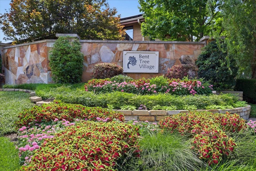 16702 Village Lane, Dallas