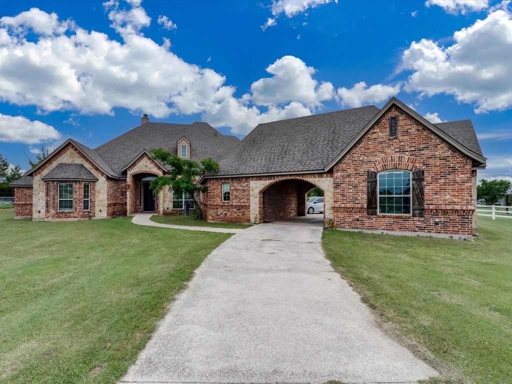 2309 Parks Court, Haslet