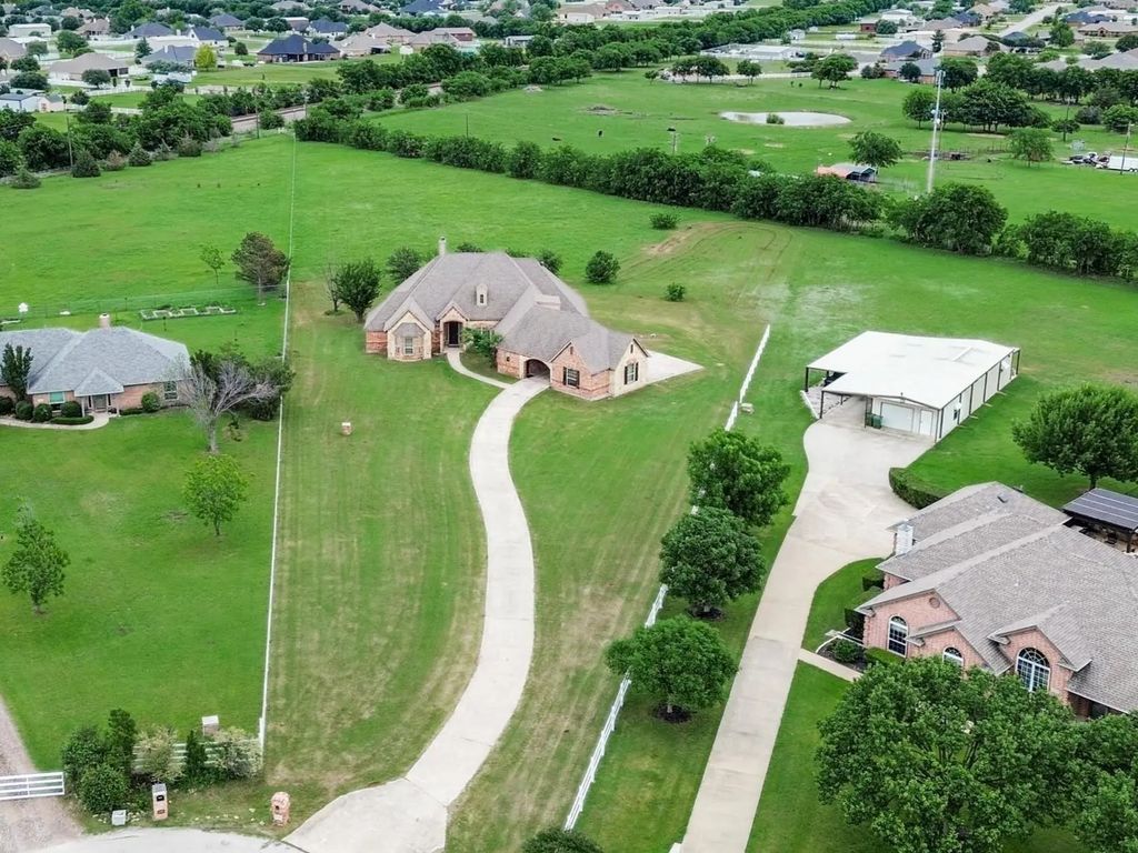 2309 Parks Court, Haslet