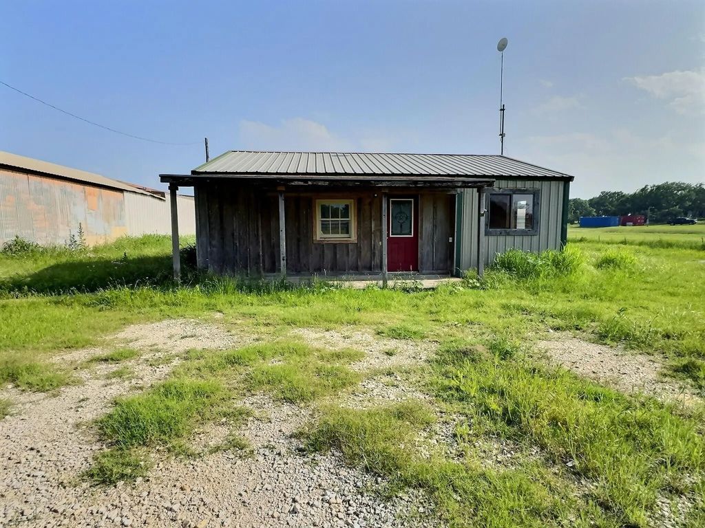 10669 Mineral Wells Highway, Weatherford