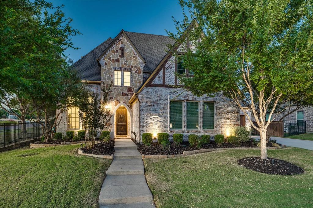 4251 Mesa Drive, Prosper