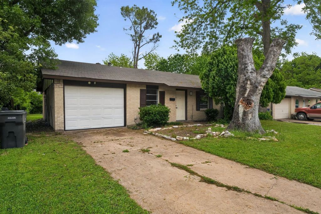 302 Independence Drive, Garland